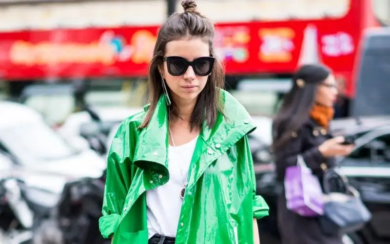 2017-Pantone-Color-of-the-Year-Street-Style-Greenery-GR1-e1481612632811.webp