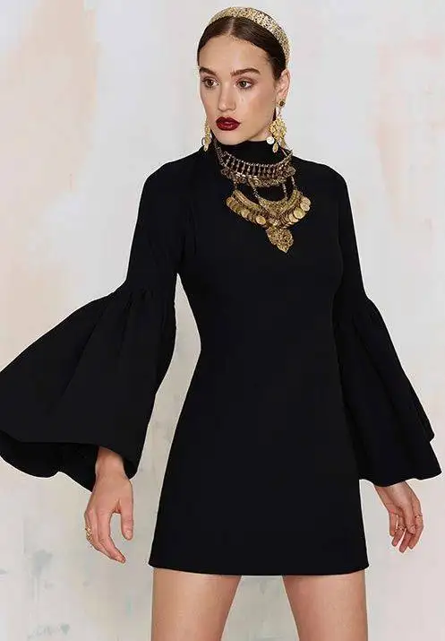 2018_yilbasi_parti_elbise_modelleri (2).webp