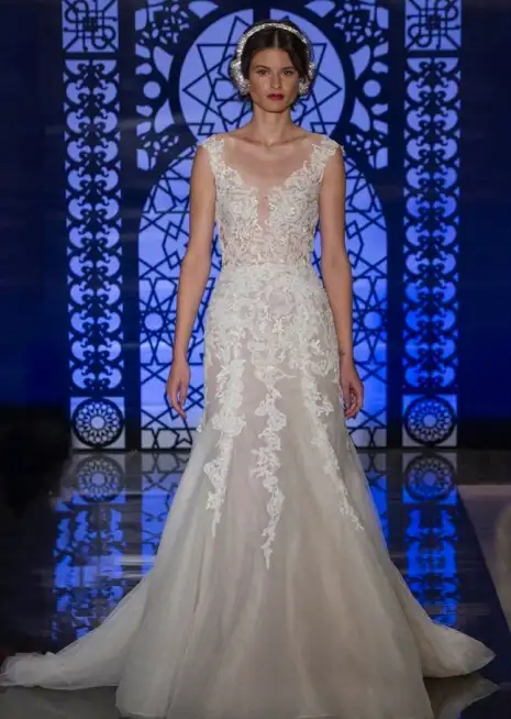 20Reem-Acra-Bridal-Fall-201.webp