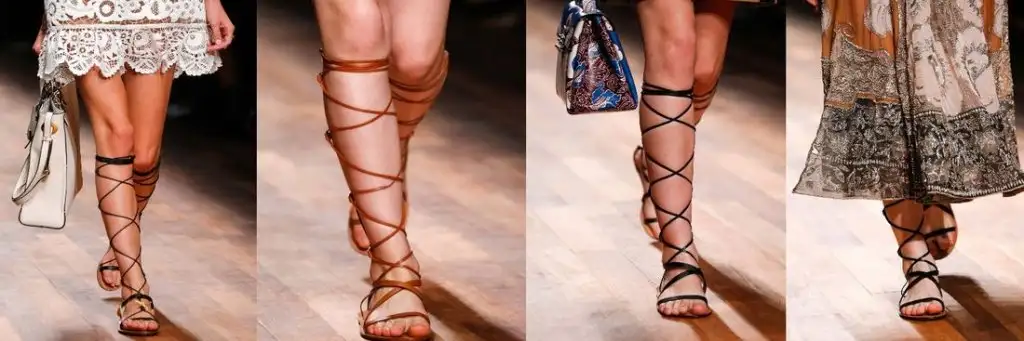 21-Valentino-Spring-Summer-2015.webp