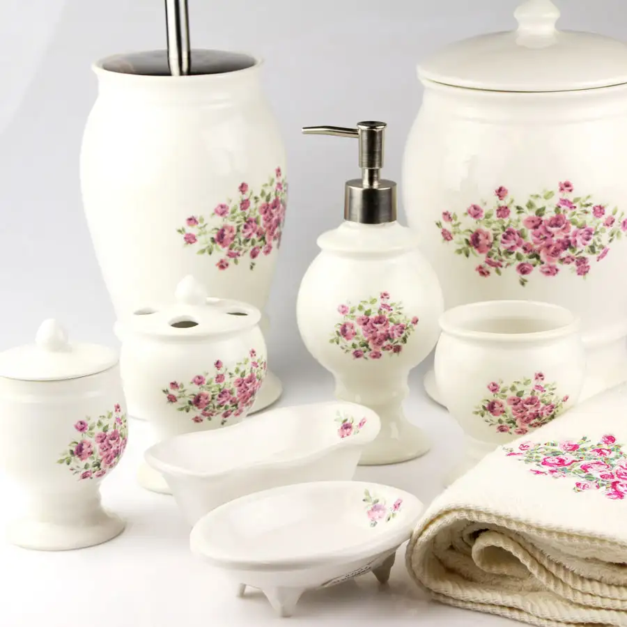 216a1_Pembe_Cicekli_Banyo_Aksesuarlari.webp