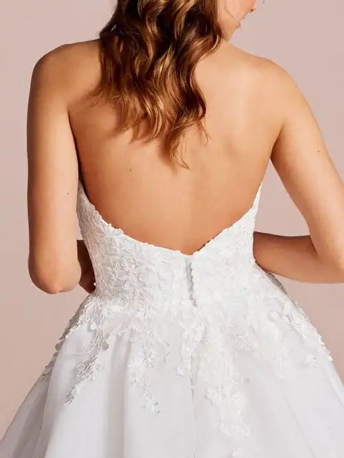 217977--mfvg217977.webp