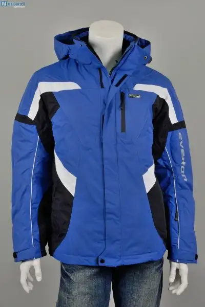 246-112-688-350-jacke-everton-1500874422.webp