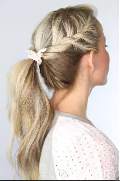 2_dakikalik_sac_modelleri (10).webp