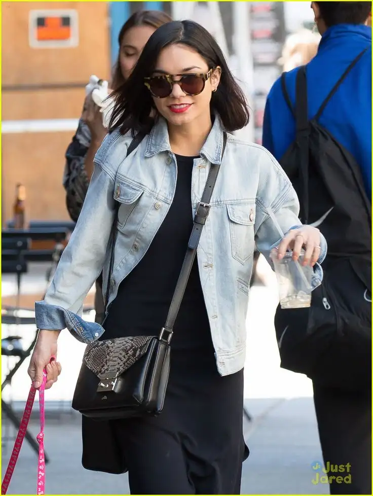 2ef13da4b8547a79a2b553588551469f (1).webp