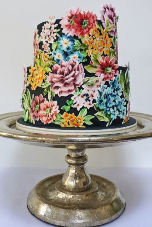 30-creative-and-lovely-hand-painted-wedding-cakes-18-500x749.jpg