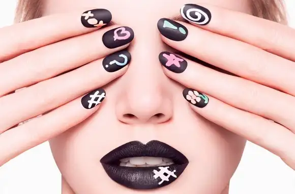 30-matte-nails-should-rocking--large-msg-138464429884.webp