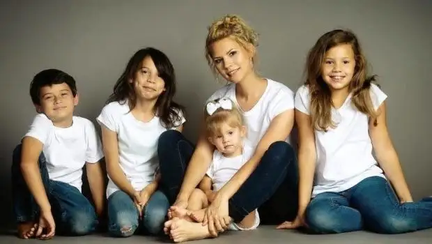30296909.webp