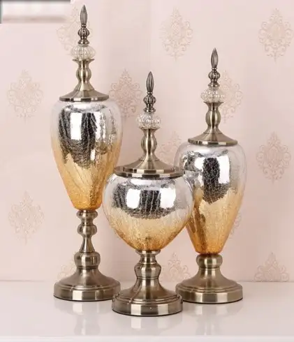 3lu-kirik-cam-desenli-salon-aksesuari.webp