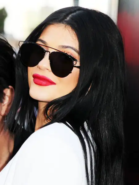 4-ADIMDA-KYLIE-JENNERIN-DUDAKLARINA-SAHİP-OLUN.webp