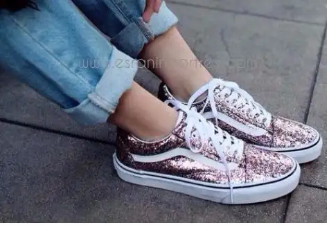 4-sonbahar-sneakers-trendi_mini.webp