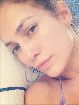 53d3548ded78d_-_jennifer-lopez-no-makeup-lgn.webp