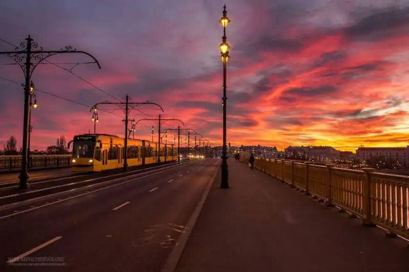 55c6d8331f2b4ca490ade321222df35e.jpg.1000x0_q85_autocrop_crop-smart_upscale.webp