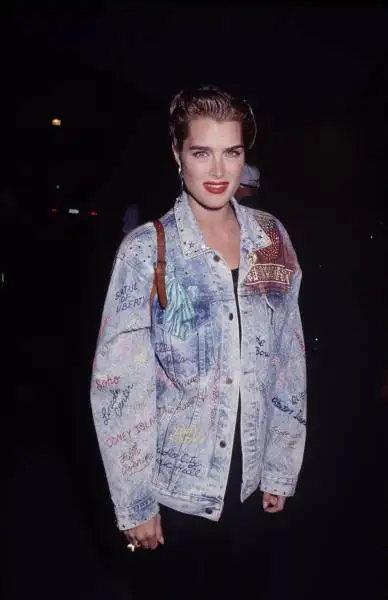 600full-brooke-shields (13).webp