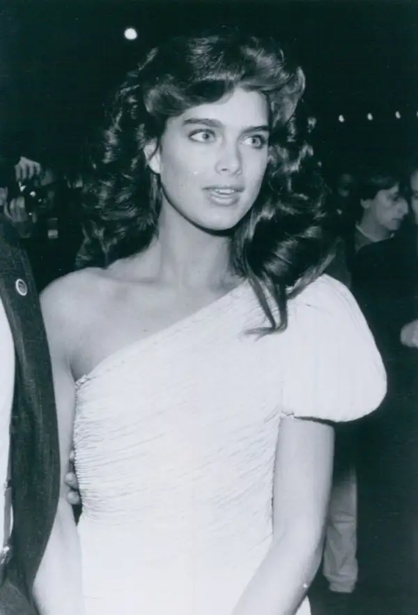 600full-brooke-shields (9).webp
