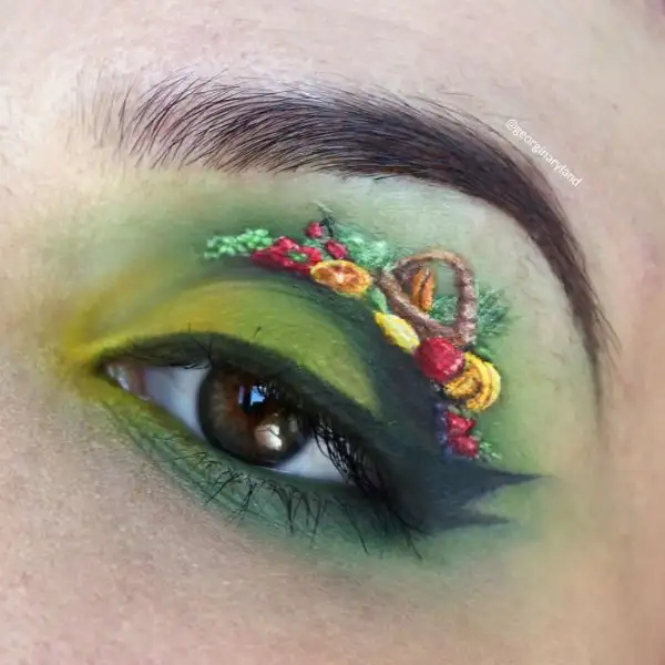 61542448a41f44d1a755a3a3fde041f1.jpg.700x0_q85_autocrop_crop-smart_upscale.webp