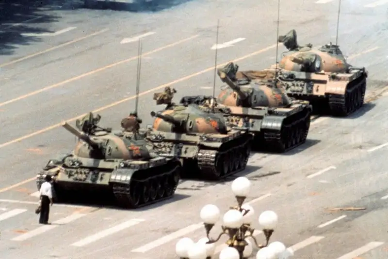 70bc21afe42b4d52b7b3f93a51bea3f2.jpg.1000x0_q85_autocrop_crop-smart_upscale.webp