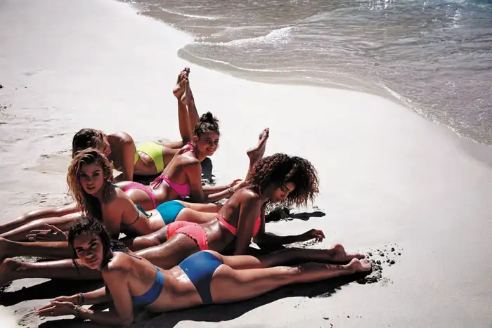 94094_71-victoriaas-secret-mayo-bikini.webp
