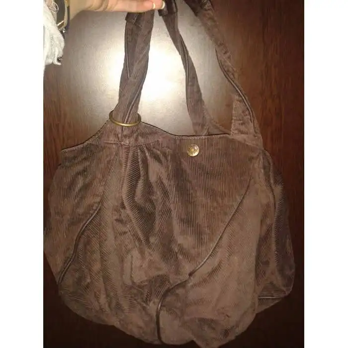 94710179_tn70_0.webp