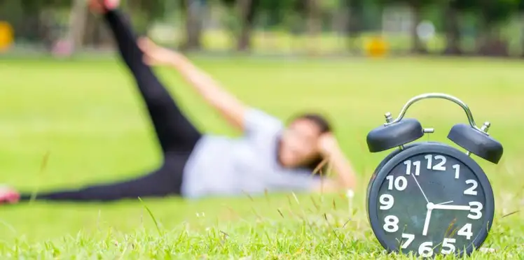 a-quel-moment-de-la-journee-faire-du-sport.webp
