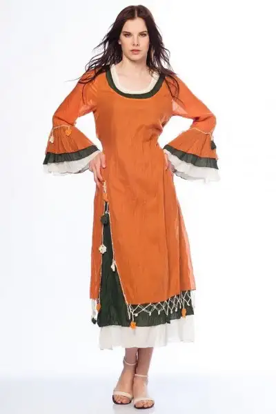 a0bfae0c2242be764b58d50cf04afb12--dress-fashion-ethnic-style.webp