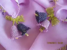 a4431e34efa0fd59e2e96c0f7434c31b--needle-lace-oya.webp