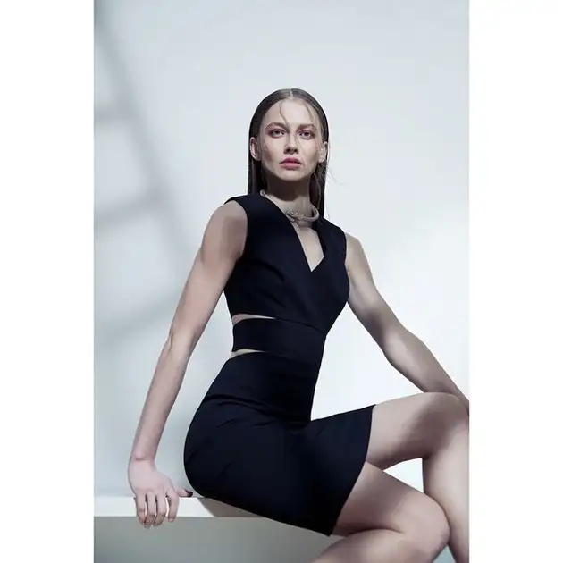 adil-isik-2015-ilkbahar-yaz-22.webp