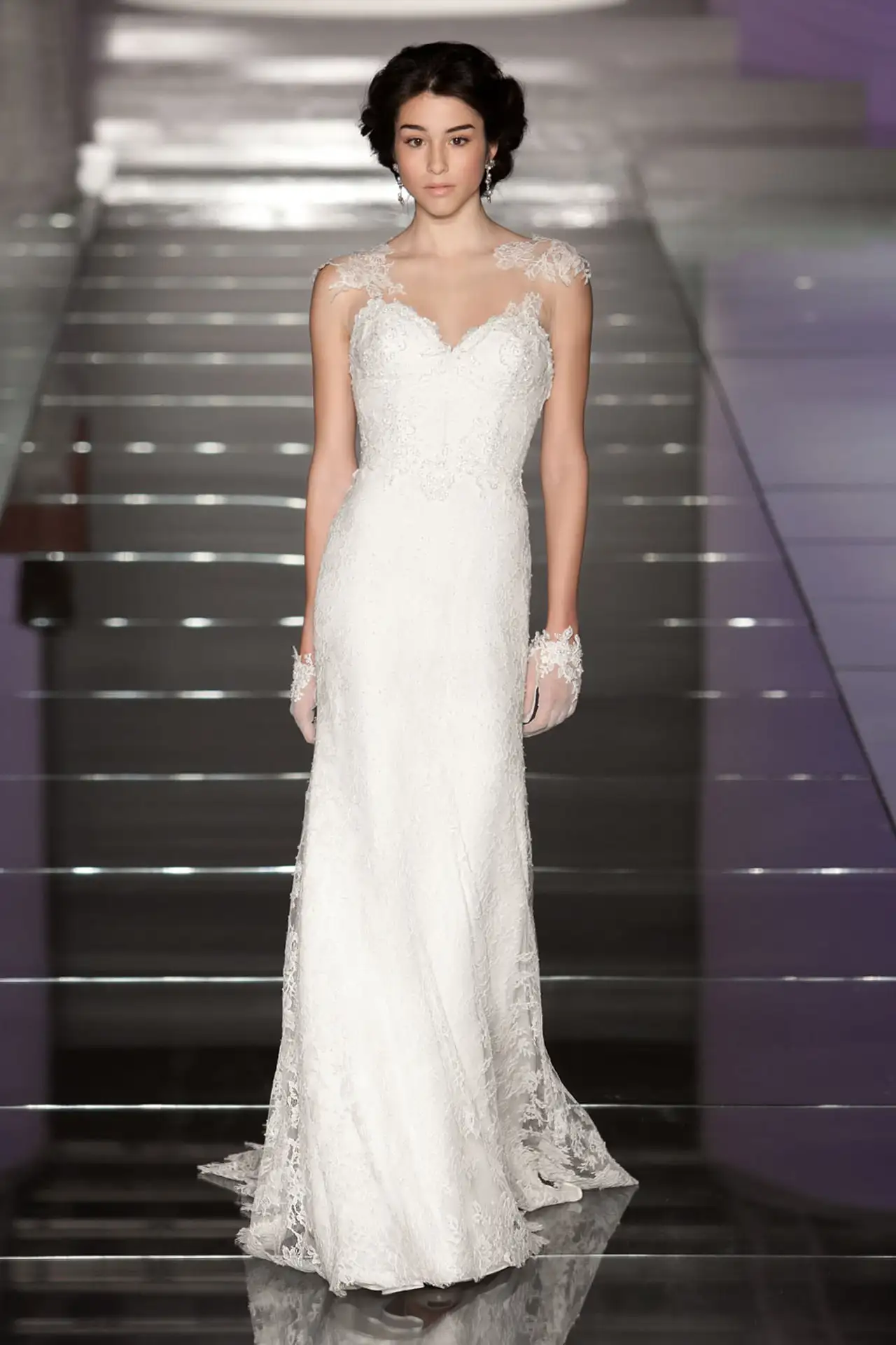 alessandra-rinaudo-ARAB15603IV-SADDIE-Catwalk2015-moda-sposa-2015-11.webp