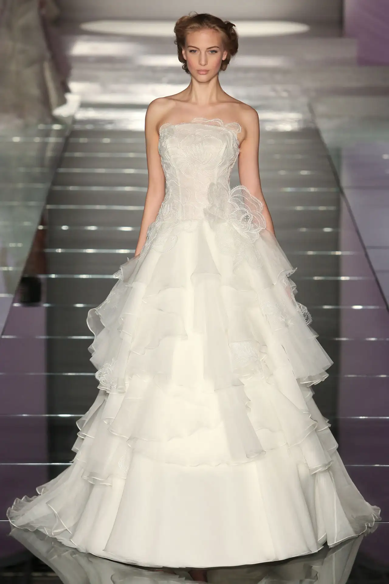 alessandra-rinaudo-ARAB15609IV-SANDY-Catwalk2015-moda-sposa-2015-202.webp