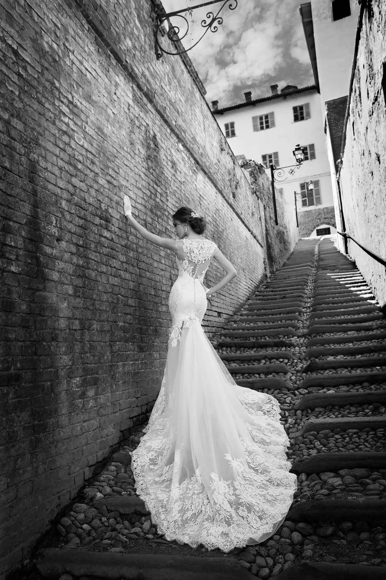 alessandra-rinaudo-ARAB15618IV-SHANNON-AR_CollezioneSposa2015-moda-sposa-2015-429.webp