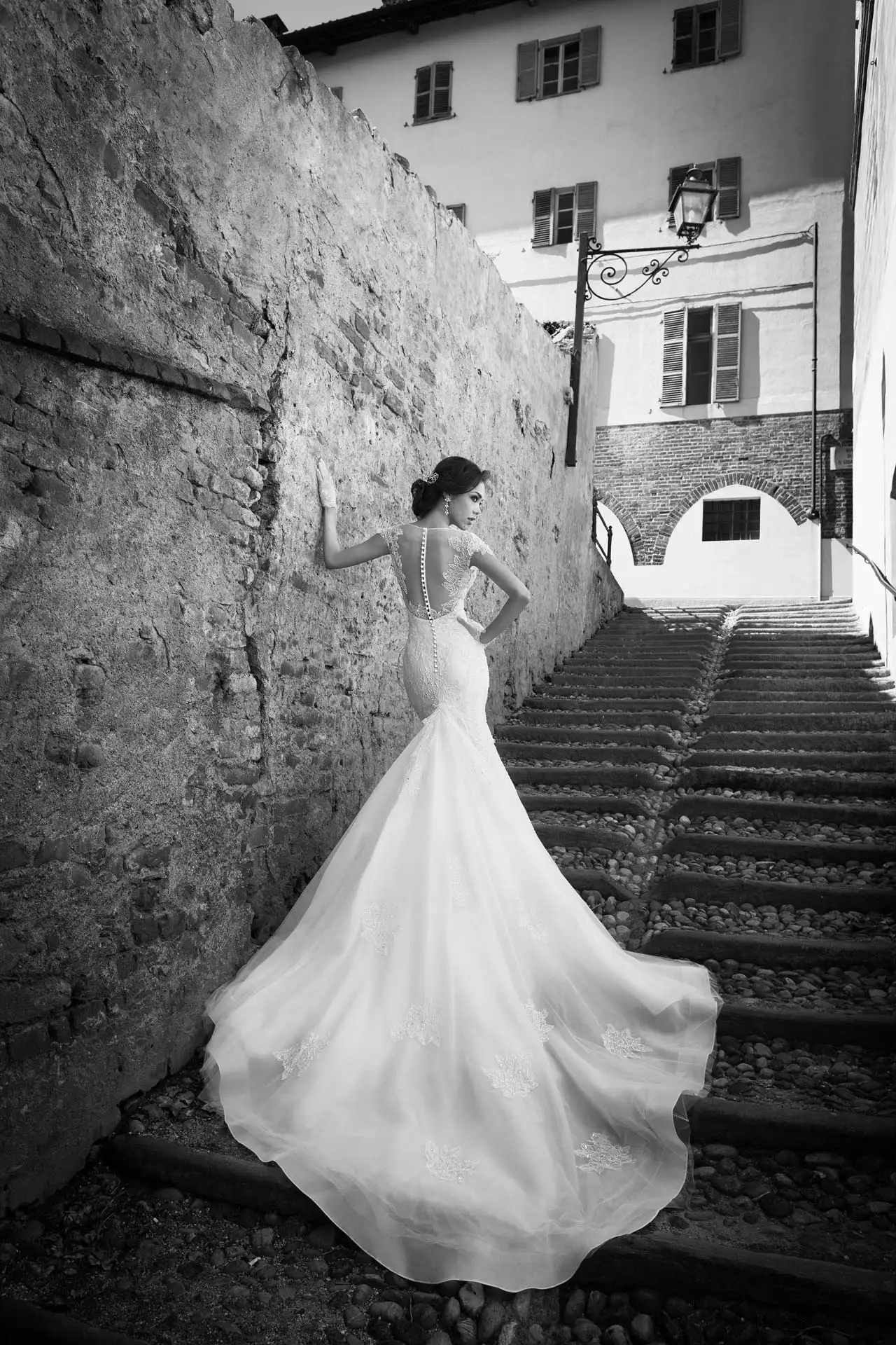alessandra-rinaudo-ARAB15619IV-SHARLENE-A-AR_CollezioneSposa2015-moda-sposa-2015-256.webp