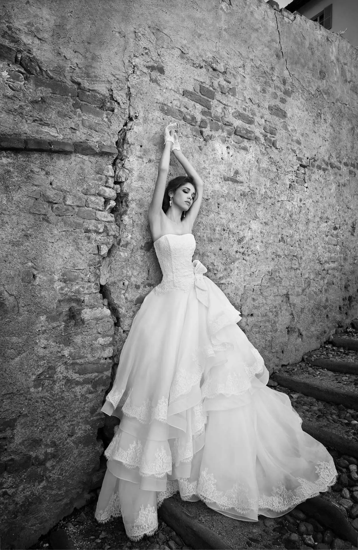alessandra-rinaudo-ARAB15627IV-SOPHIE-AR_CollezioneSposa2015-moda-sposa-2015-856.webp
