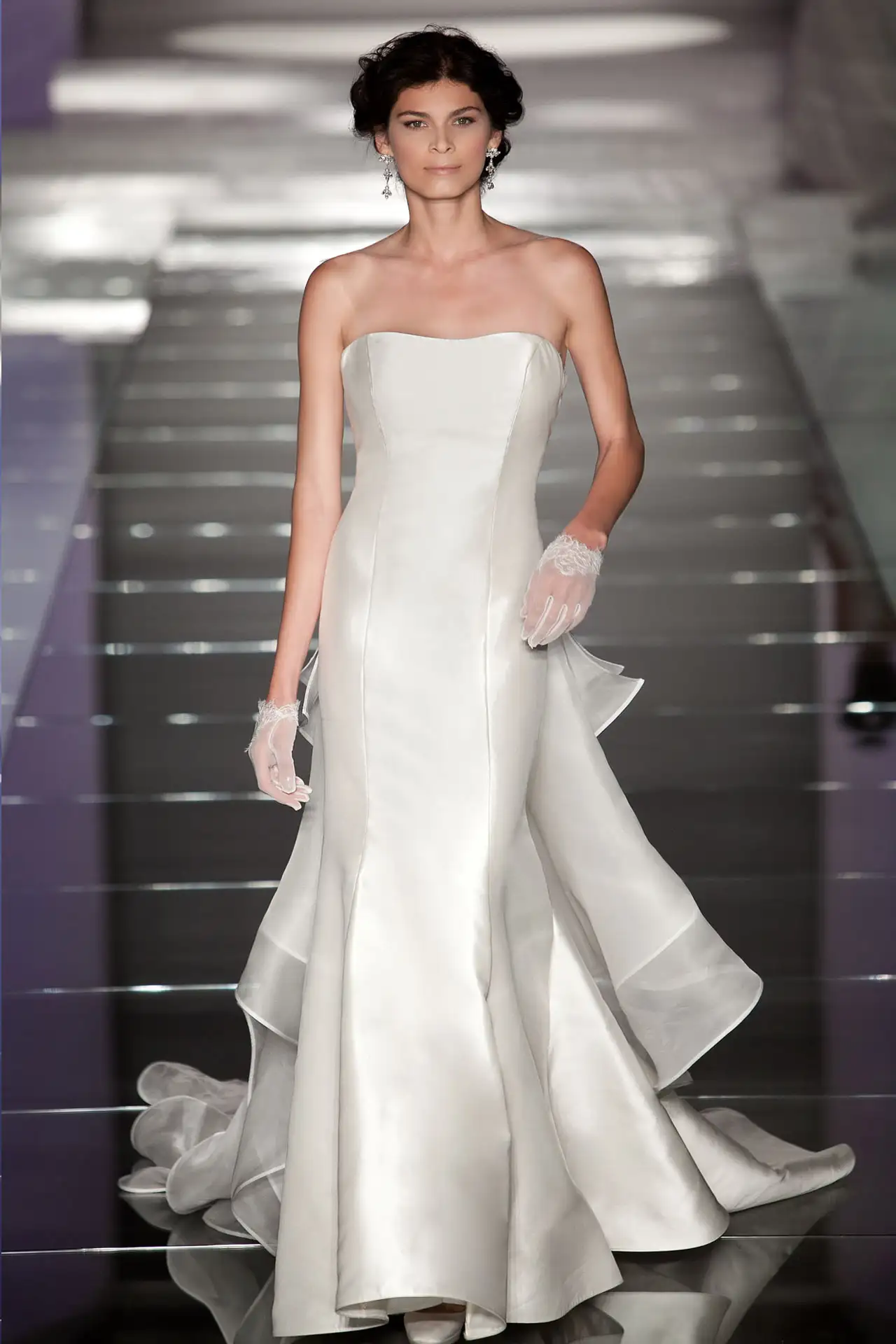 alessandra-rinaudo-ARAB15628IV-SOPHRONIA-Catwalk2015-moda-sposa-2015-214.webp