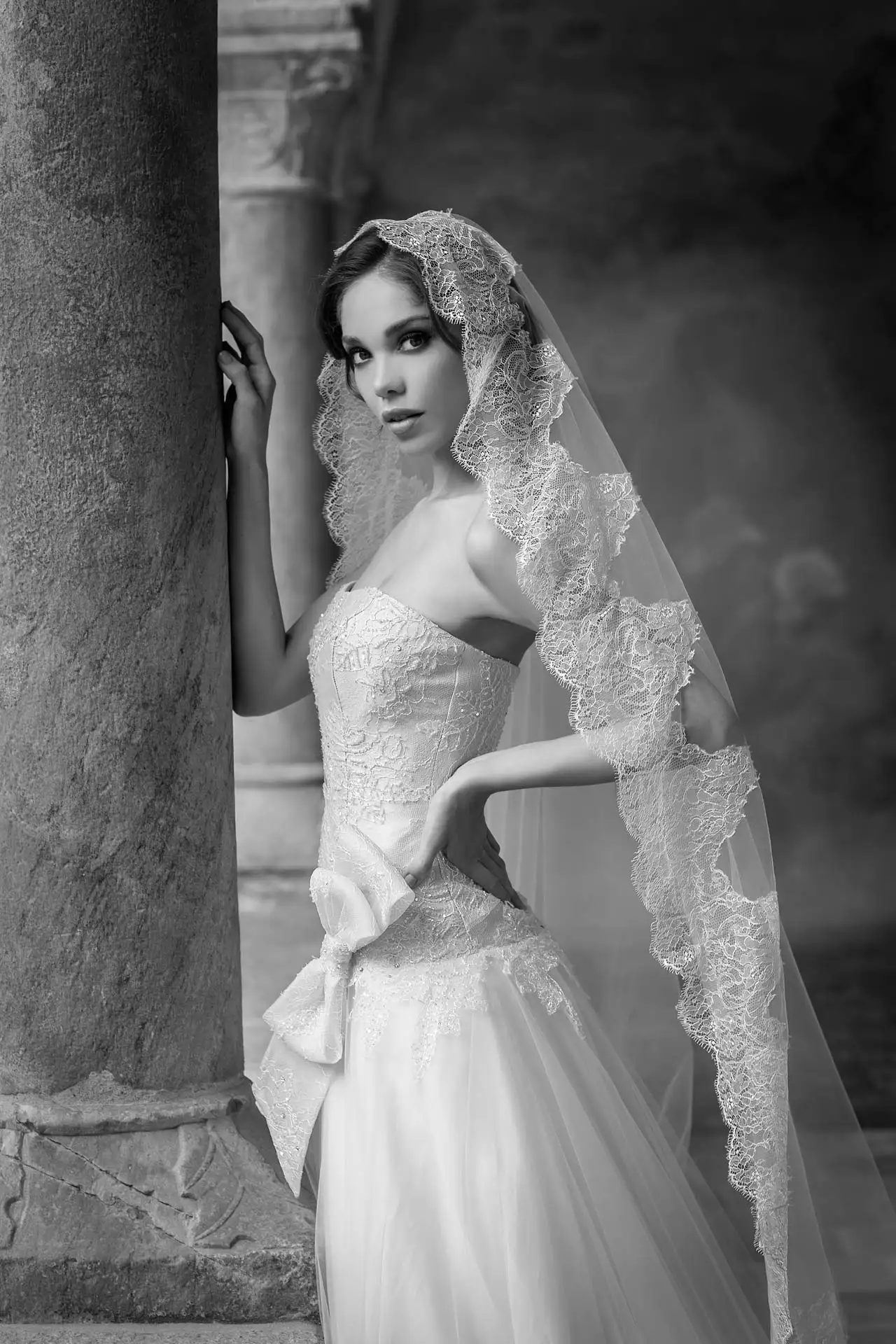 alessandra-rinaudo-ARAB15635SL-SUSAN-B-AR_CollezioneSposa2015-moda-sposa-2015-672.webp