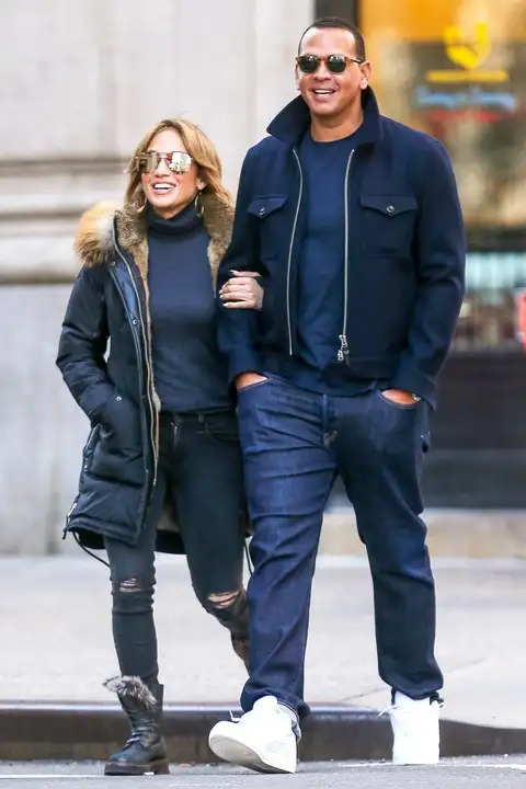Alex-Rodriguez-Jennifer-Lopez-Style-SS03.webp