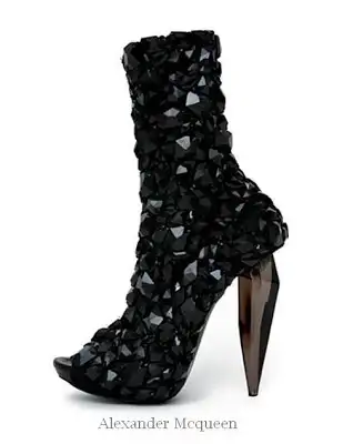 alexander mcqueen bot.webp