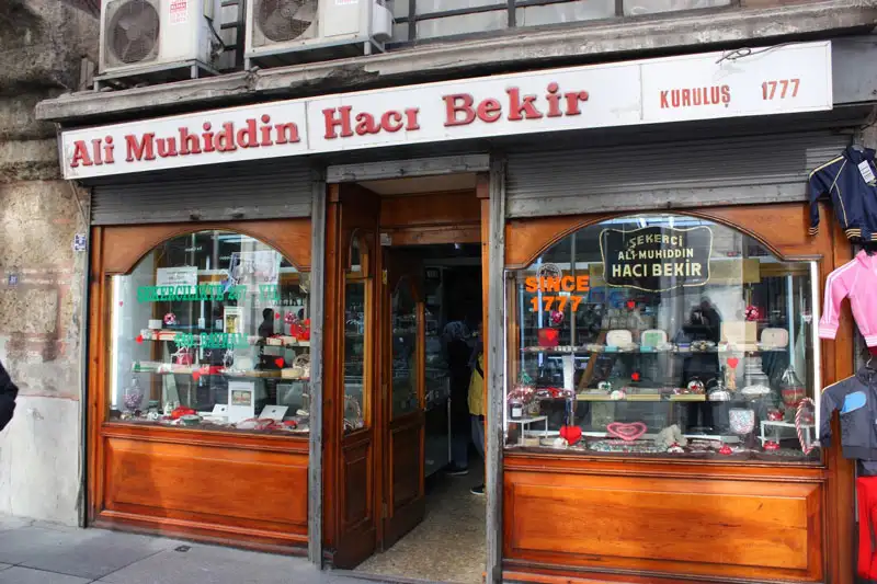 ali-muhiddin-haci-bekir.webp
