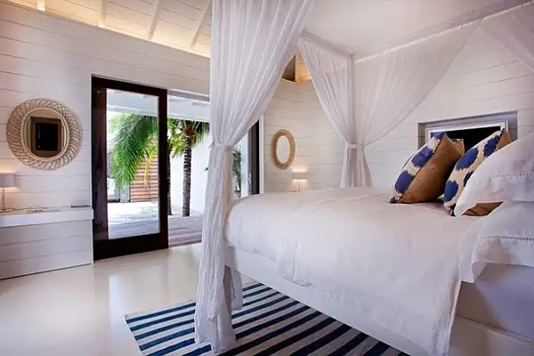 all-white-comfy-bedroom-design.webp