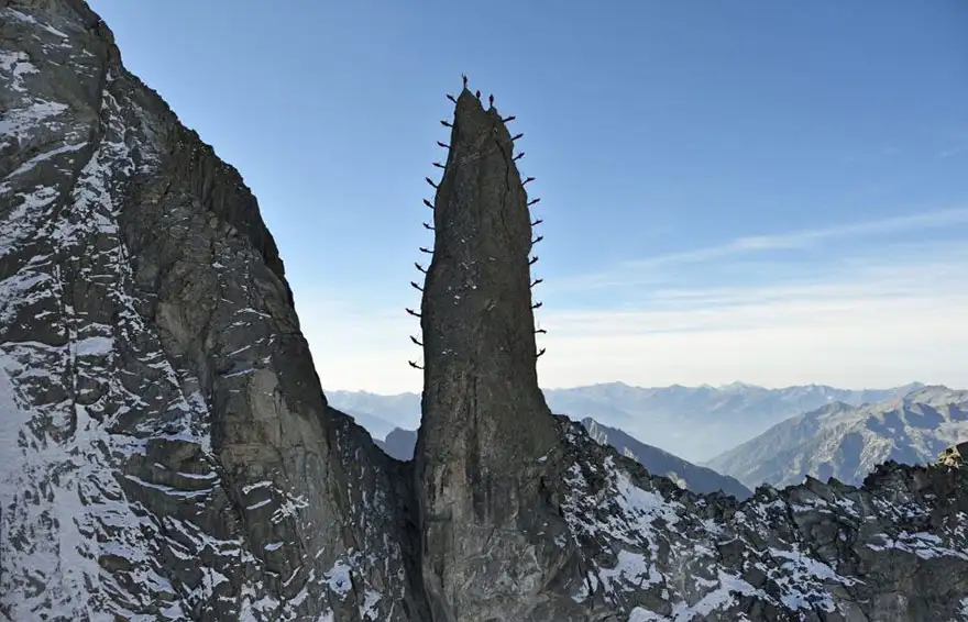 alpine-mountain-photography-matterhorn-robert-bosch-mammut-6.webp