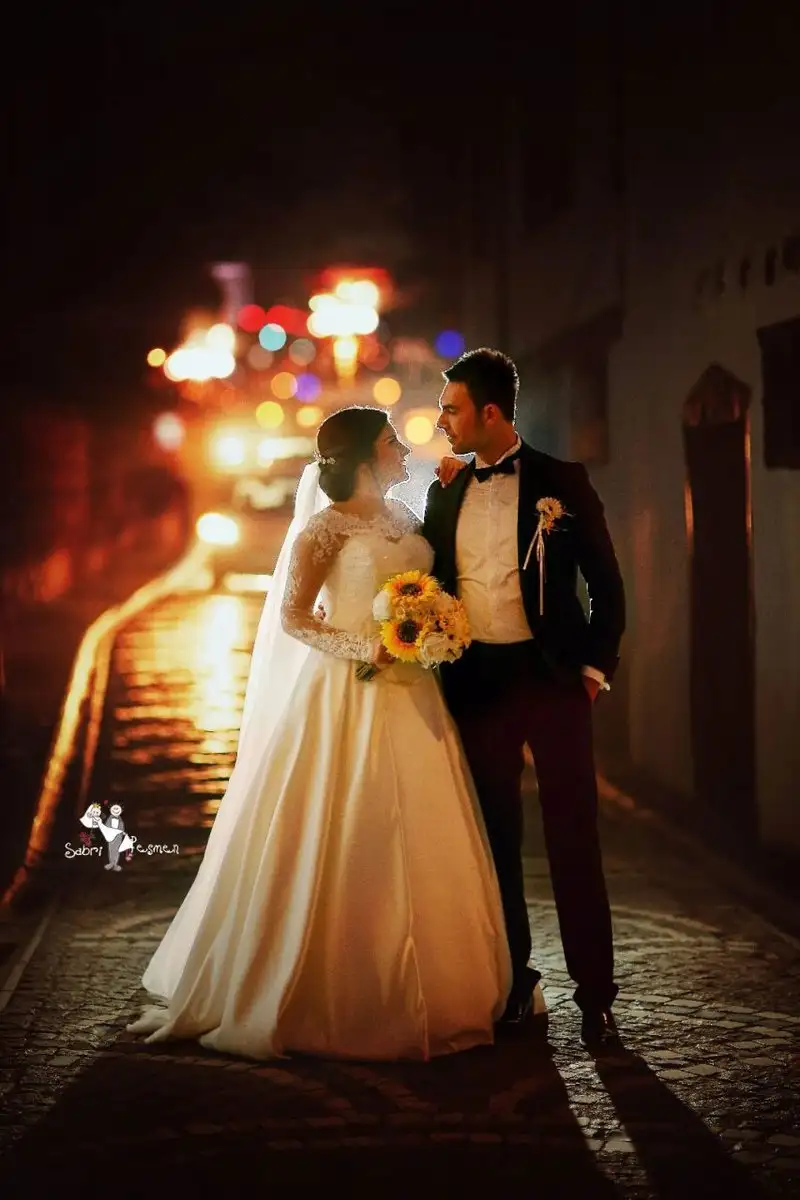 amasya-gece-cekilmis-en-guzel-dis-cekim-dugun-fotograflari-sabri-pesmen-dugun-fotografcisi-2016.webp