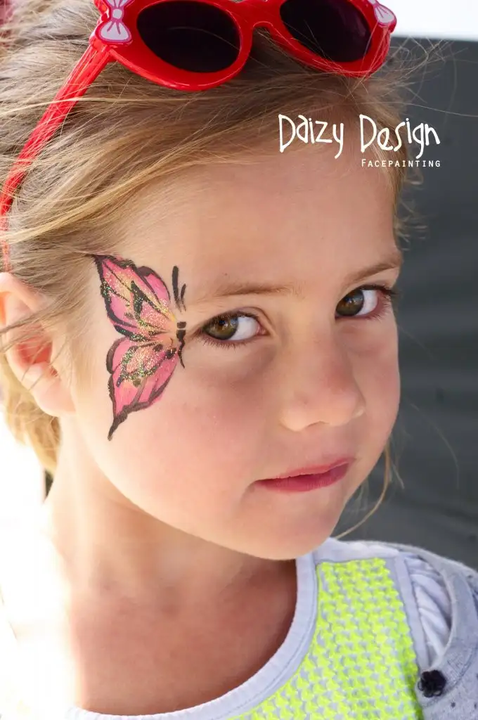 Amazing-DIY-Face-Painting-Ideas-23.webp