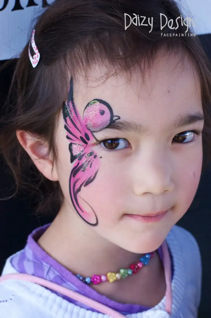 Amazing-DIY-Face-Painting-Ideas-26.webp