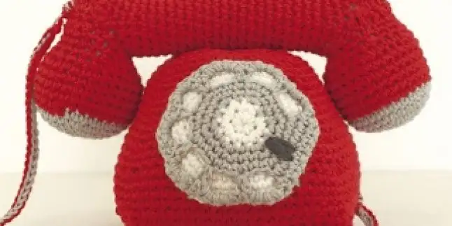 amigurumi-ahizeli-telefon-646x323.webp