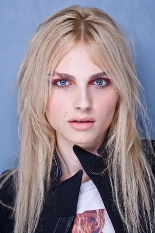 Andrej Pejic Nasıl Kadın Oldu (5).webp
