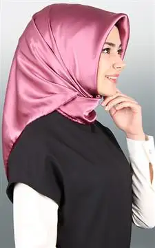 armanda-düz-ipek-eşarp-modelleri-4.webp