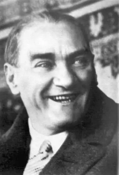 ataturk84fa.webp
