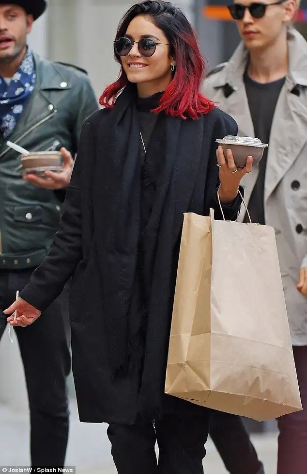 b41916234148a74684cf9fc0e5a7dde1 (1).webp