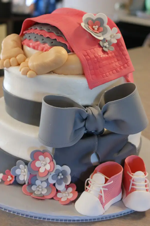 Baby-Bottom-Cakes-18.webp
