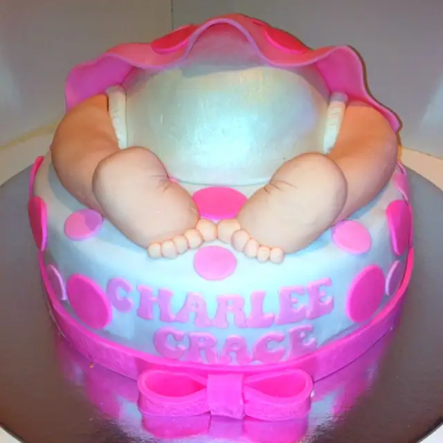 Baby-Bottom-Cakes-8.webp