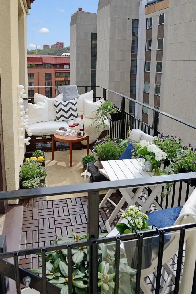 balkon_dekorasyonu_2021.jpg